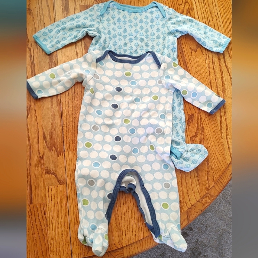 2 footie pajamas